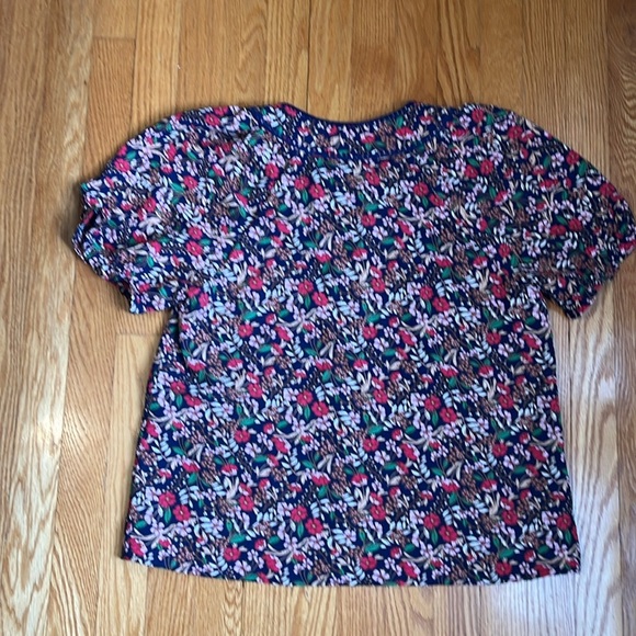 NWT Women's Draper James Elbow Sleeve Tie Neck Puff Sleeve Top Medium - Picture 4 of 5